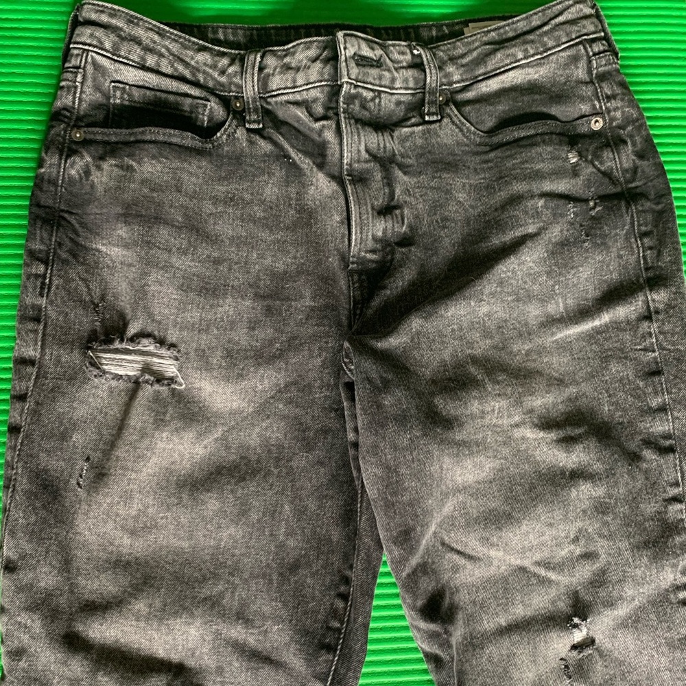 High Waisted OG Straight Ripped Black Ankle Jeans